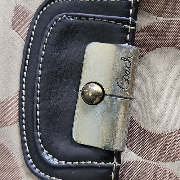 Coach Kristi Siganature Ott Hobo Bag Tan and Black Shoulder Bag - Picture 16 of 16